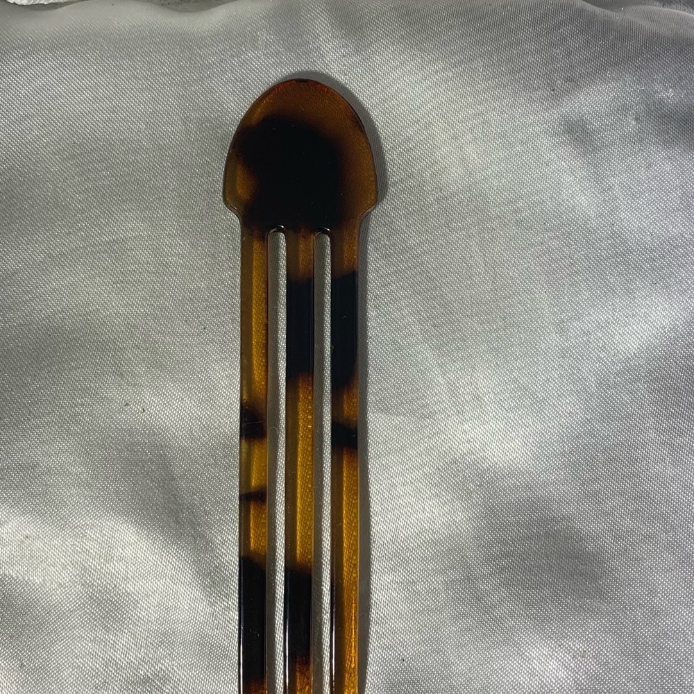 Tortoise Shell Victorian slim hair comb